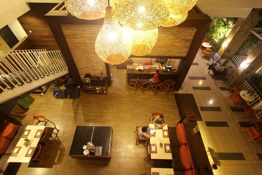 Grand Ixora Kuta Resort Екстер'єр фото